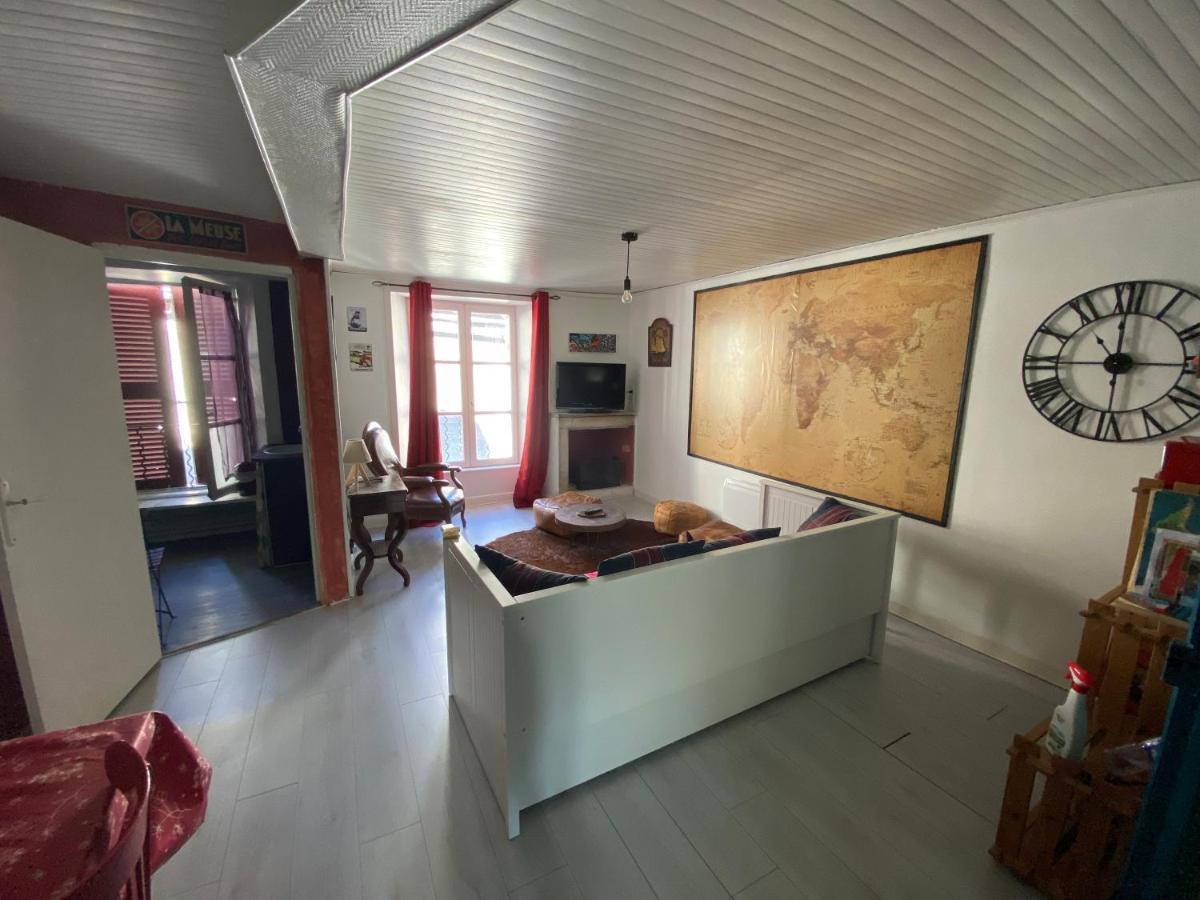 Charmant Appartement Au Coeur Des Volcans D Auvergne Murat  Buitenkant foto