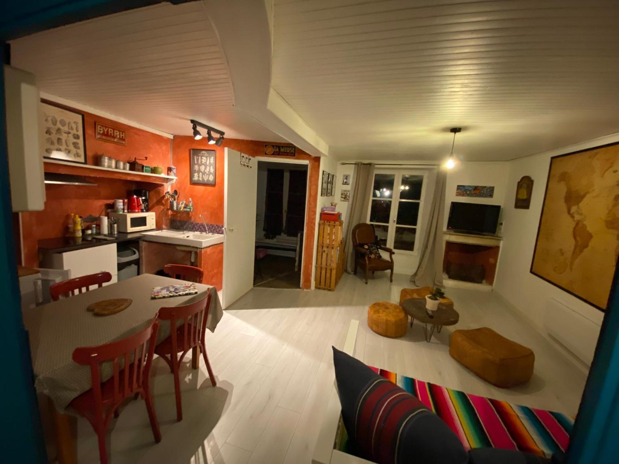 Charmant Appartement Au Coeur Des Volcans D Auvergne Murat  Buitenkant foto